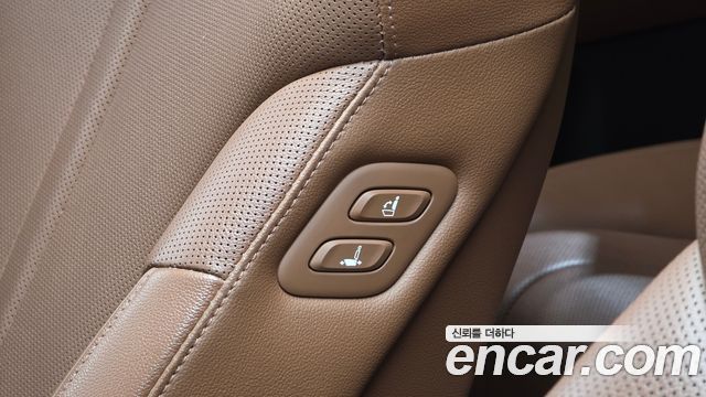 Genesis G80 2023 — photo 29