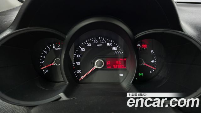 Kia morning 2014 — photo 11