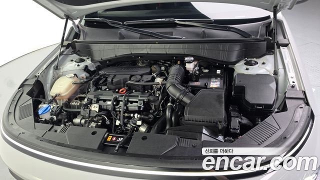 Hyundai Kona 2023 — photo 6