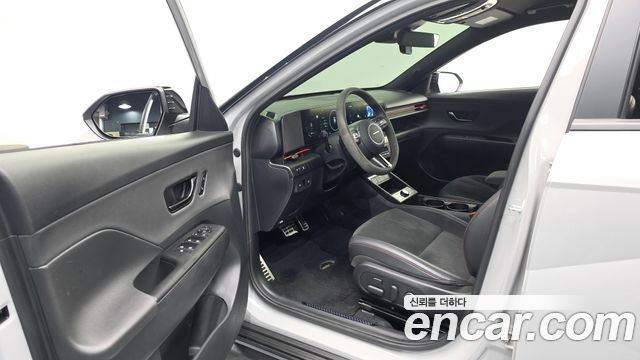 Hyundai Kona 2023 — photo 13