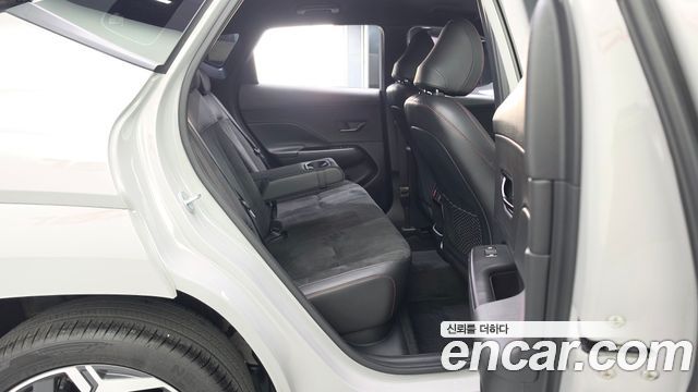 Hyundai Kona 2023 — photo 18