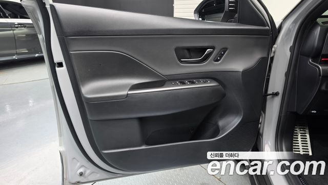 Hyundai Kona 2023 — photo 14