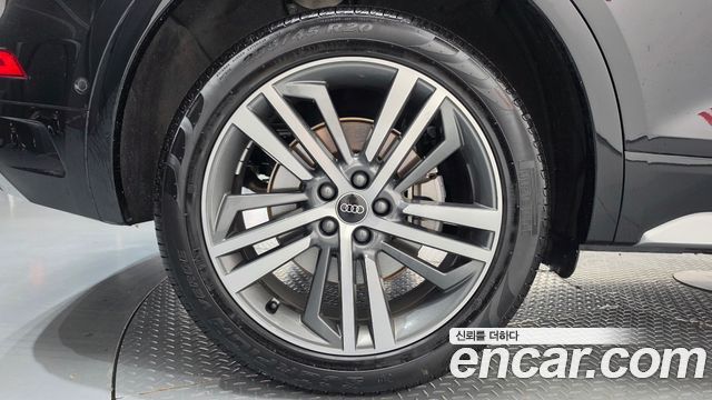 Audi Q5 2023 — photo 5