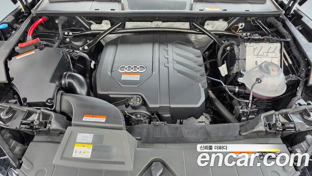Audi Q5 2023 — photo 6