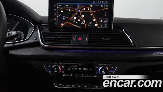 Audi Q5 2023 — photo 19