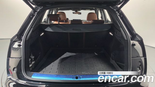 Audi Q5 2023 — photo 26