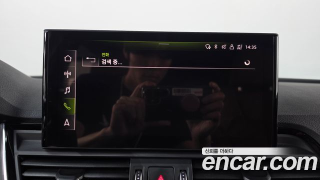 Audi Q5 2023 — photo 32
