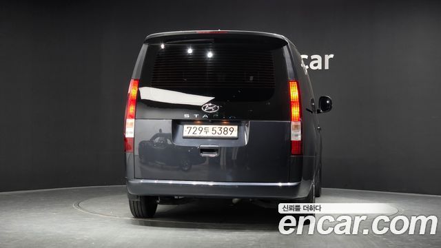 Hyundai Staria 2022 — photo 4