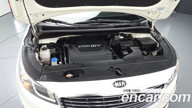 Kia Canival 2018 — photo 6