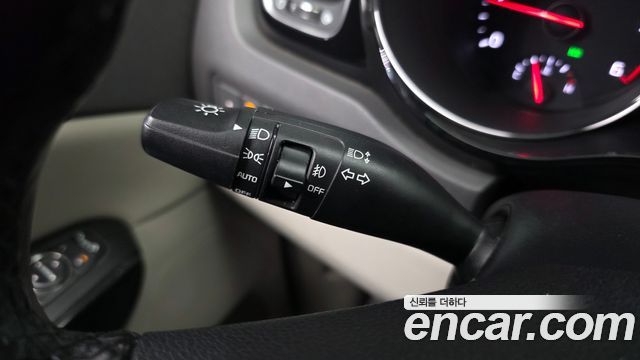 Kia Canival 2018 — photo 24