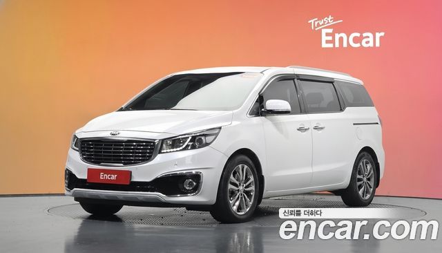 Kia Canival 2018 — photo 1
