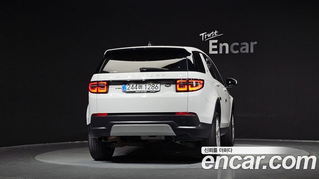 Land Rover Discovery Sport 2020 — photo 4