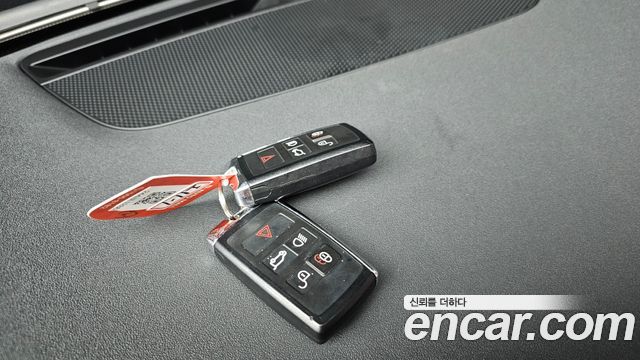 Land Rover Discovery Sport 2020 — photo 35