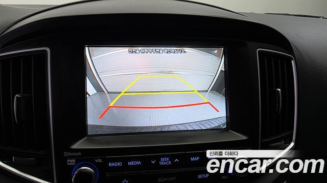 Hyundai Starex 2018 — photo 21