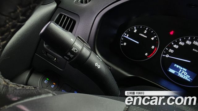 Hyundai Starex 2018 — photo 25