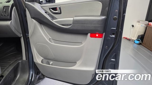 Hyundai Starex 2018 — photo 14