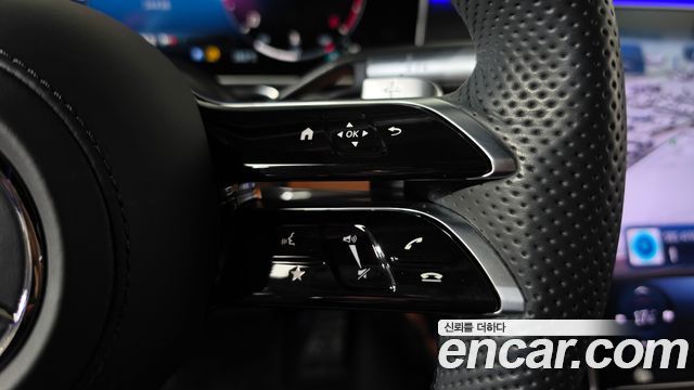 Mercedes-Benz S-Class 2022 — photo 24