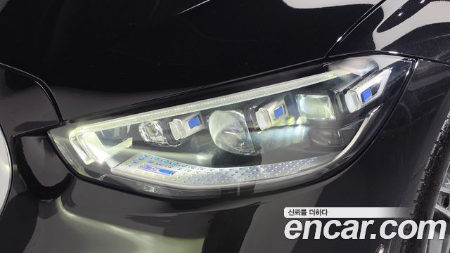 Mercedes-Benz S-Class 2022 — photo 8
