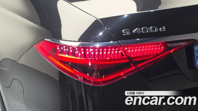 Mercedes-Benz S-Class 2022 — photo 9