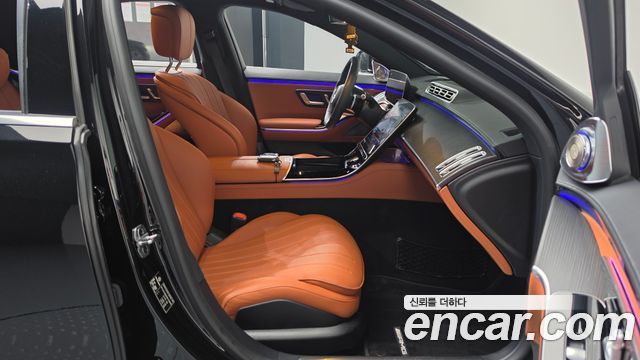 Mercedes-Benz S-Class 2022 — photo 16