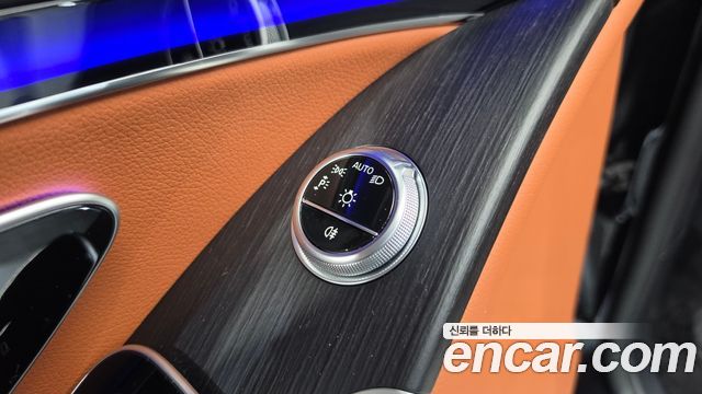 Mercedes-Benz S-Class 2022 — photo 41