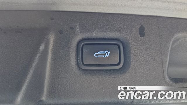 Hyundai Santafe 2022 — photo 21