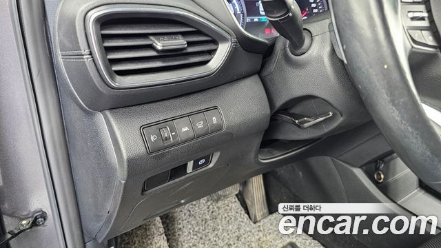 Hyundai Santafe 2022 — photo 25