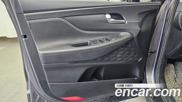 Hyundai Santafe 2022 — photo 14