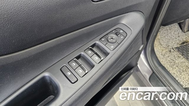 Hyundai Santafe 2022 — photo 27