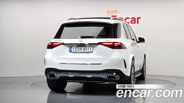 Mercedes-Benz GLE-Class 2025 — photo 4