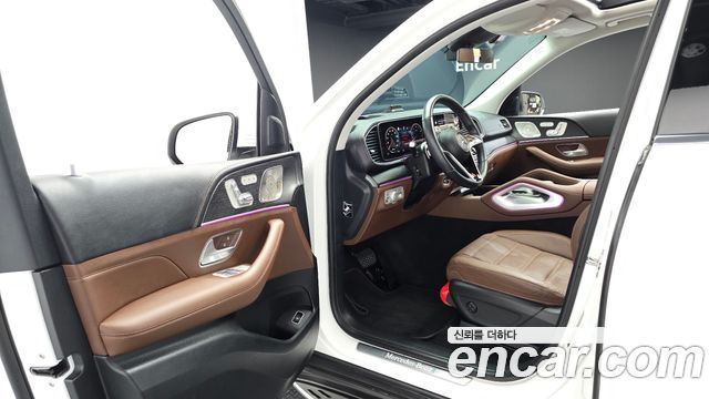 Mercedes-Benz GLE-Class 2025 — photo 10