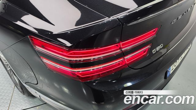Genesis G80 2021 — photo 9