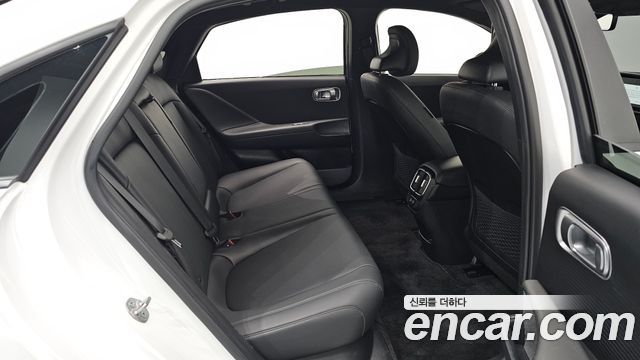 Hyundai Ioniq6 2025 — photo 18