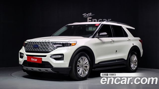 Ford Explorer 2020 — photo 1