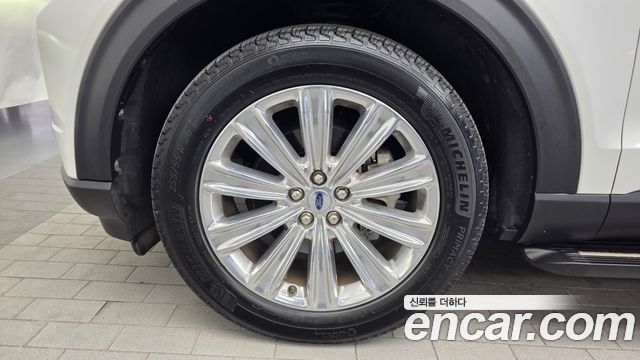Ford Explorer 2020 — photo 5
