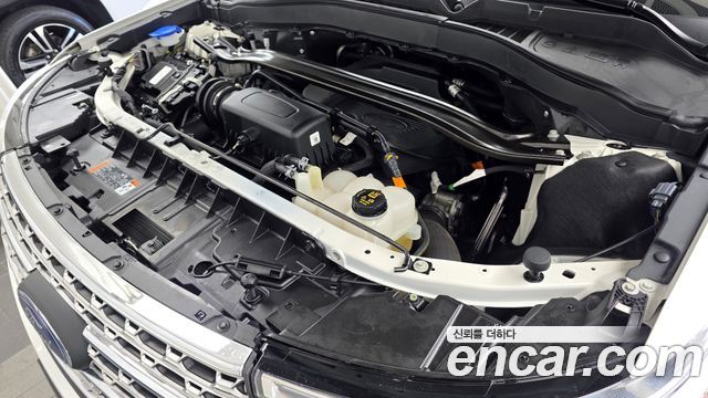 Ford Explorer 2020 — photo 6