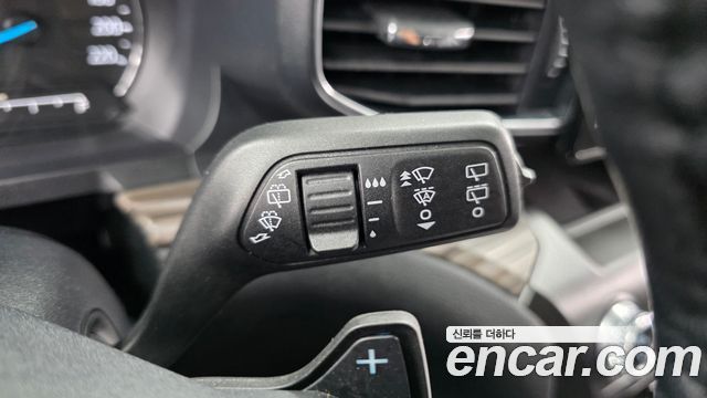 Ford Explorer 2020 — photo 28