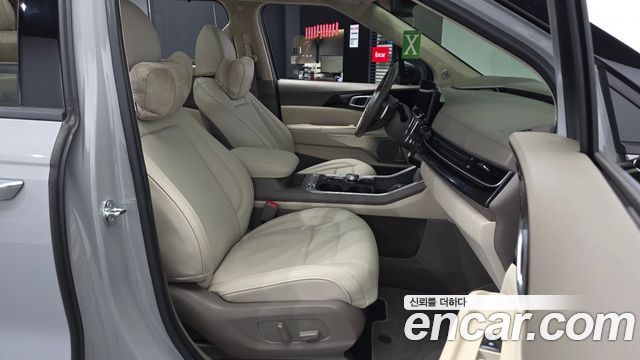 Kia Canival 2024 — photo 11