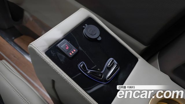 Kia Canival 2024 — photo 18