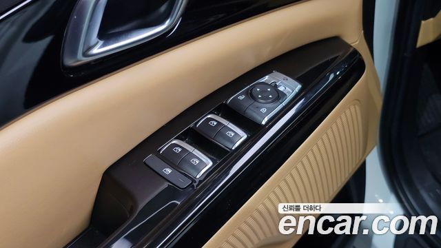 Kia Canival 2023 — photo 24