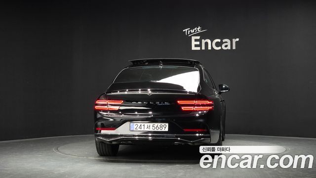 Genesis G80 2027 — photo 4