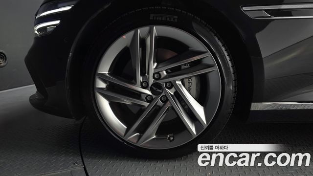Genesis G80 2027 — photo 5