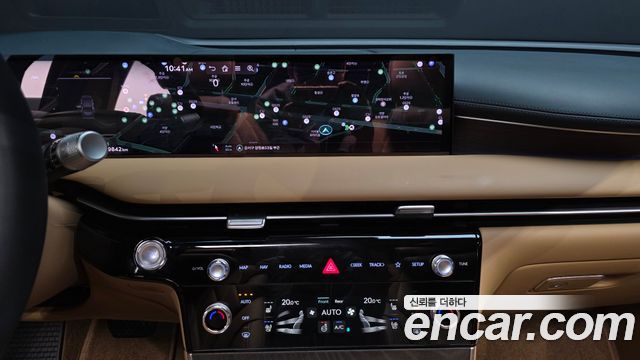 Genesis G80 2027 — photo 14