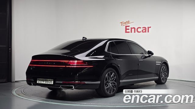 Genesis G90 2022 — photo 2