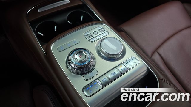 Genesis G90 2022 — photo 9