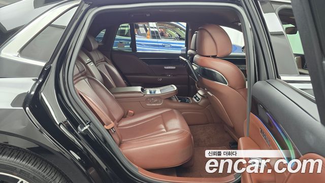 Genesis G90 2022 — photo 12