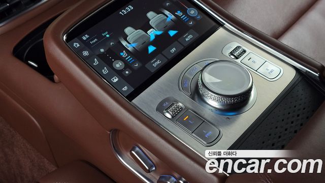 Genesis G90 2022 — photo 19