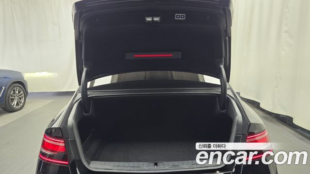 Genesis G90 2022 — photo 20