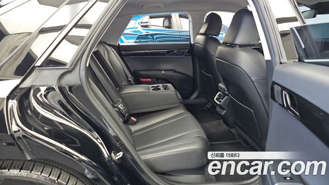Hyundai Grandeur 2023 — photo 18