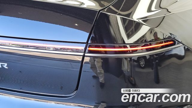 Hyundai Grandeur 2023 — photo 9